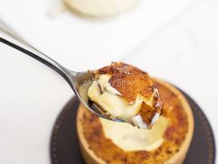开心果樱桃烤布蕾-PAUL LAFAYET 法式甜品(港汇广场店)