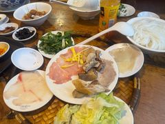 -桥香园云南过桥米线(金马碧鸡店)