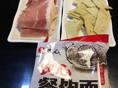 -炙韩料理·部队锅专门店