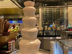 -广州万富希尔顿酒店·感趣自助餐厅·金秋蟹宴生蚝海鲜刺身烧烤