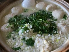 老火鱼汤-滨海小渔村·海肠捞饭·鲅鱼水饺·特色老火鱼丸汤(华田店)