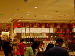 -VENCHI 闻绮(北京国贸商城店)