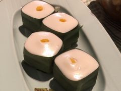 -蕉叶·泰国歌舞风情(世贸店)
