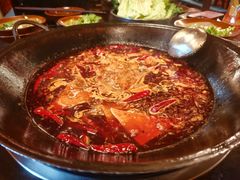 -渝井巷重庆老火锅(沈阳吉祥店)
