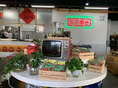 -瓜西西重庆火锅(花溪店)