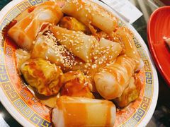 烧卖肠粉拼-憶廟街 X 沙角邨(太古城店)