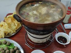 -威邵鸡煲(西华路总店)