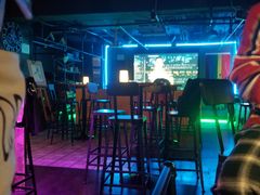 -Mx.cocktail bar