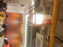 -堂客老火锅(欣阳广场总店)