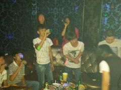 -吉星氧吧量贩式KTV(惠乐购百货店)