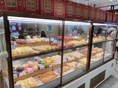 面包甜点陈列柜-奈雪的茶(新天地广场PRO店)