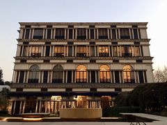 -伯衡55·吉品轩(乌鲁木齐南路店)