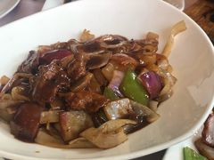 -御花园·粤菜·海鲜火锅(中山公园店)