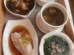 -臻儿屿月子会所(茶山店)