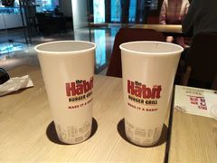 -The Habit Burger Grill 哈比特汉堡(复兴soho店)