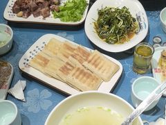 -乔家小院•非遗驴肉•本地小海鲜(滨河路店)