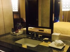 -舟山希尔顿酒店