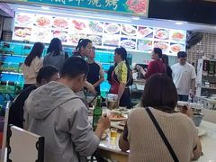 -覃记海鲜美食餐厅