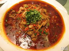 -自贡盐帮菜·玩辣餐厅(樱花园西街店)