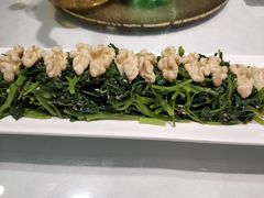菠菜桃仁-鼎记酒楼(雁南一路店)