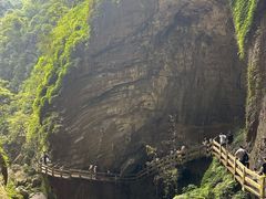 -龙水峡地缝景区