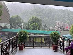 -虎啸峡漂流