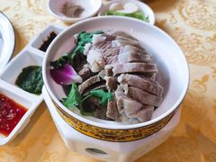 手把羊肉-德乐海蒙餐