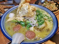-猫爷的腔调·黔小馆(交大医学住宅区店)