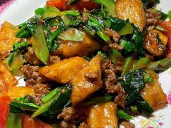 -禄婶鸡煲·打边炉