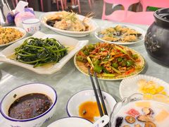 -范饭椰林川湘味海鲜·椰子鸡(三亚湾椰梦长廊店)
