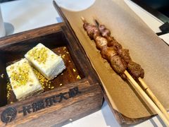 -清真·卡德尔大叔新疆主题餐厅(龙汇路店)