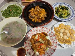 -客家大院·非遗赣南客家菜(郁孤台店)