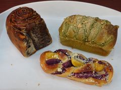 猫尾牵狗头-都恩客(高岛屋百货店)