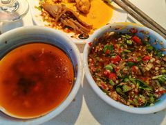 -二荆条·蜀鲜汇城市森林火锅