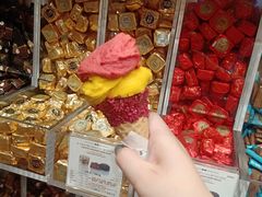 -VENCHI 闻绮(北京国贸商城店)