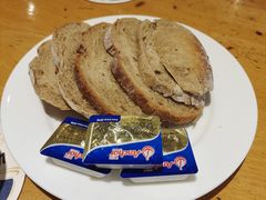 餐前面包-兰特伯爵西餐厅·啤酒屋(方庄店)