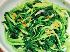 邹山腐皮鸡毛菜-竹外桃花·江南小酒馆(SKP·S店)