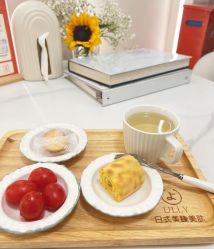 -宥莉·ULLY 痘敏肌•科技皮肤管理中心