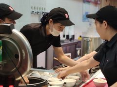 -来必堡(娄山关路店)