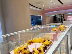 -好利来(上海长宁龙之梦店)