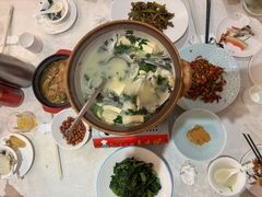 砂锅有机鱼头汤-千岛湖鱼味馆(十字街总店)