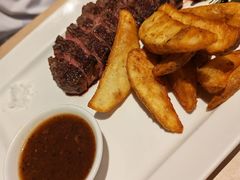 -LENBACH兰巴赫西餐啤酒坊(大连东港店)