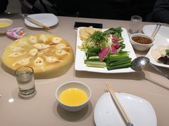 -老码头黑皮肘子锅包肉(赣水路店)