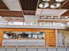 -ROAST coffee & eatery