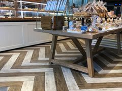 面包甜点陈列柜-牛角村(大族广场店)