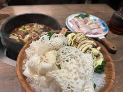 -蘑界·野生菌火锅(深业上城店)