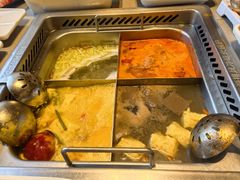 -海底捞火锅(公益西桥店)