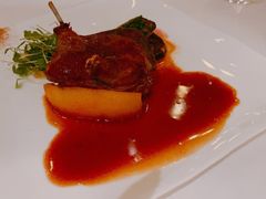 碳烤乳鸽，甜豆，旱金莲醋汁-Jean Georges