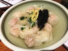 招牌鲜虾小馄饨-苏小柳手工点心(人民广场分院)