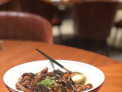 响油鳝丝-上海人家花樣年华(中山公园店)